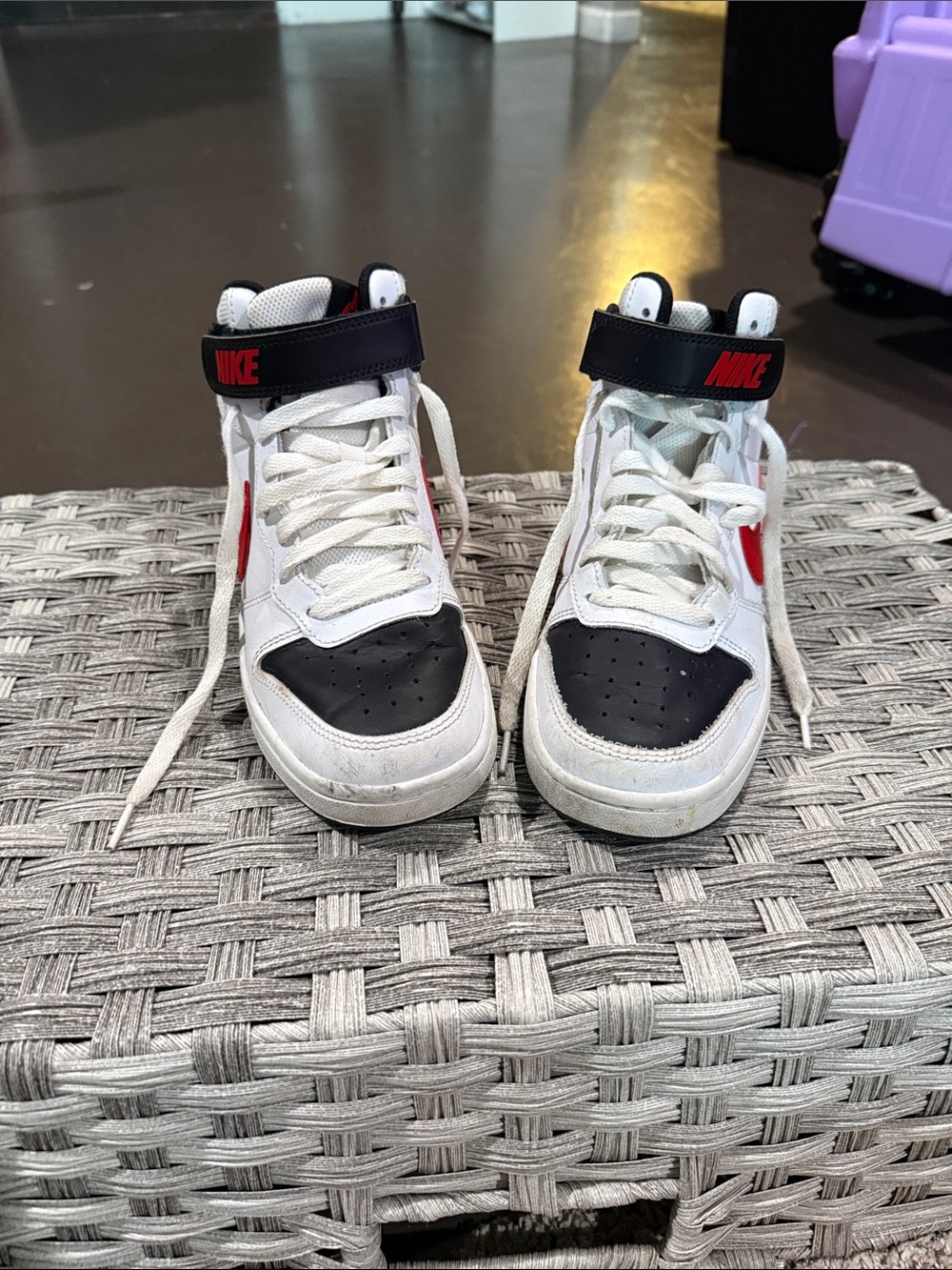 Nike Kids White, Black & Red Mid-Top Sneakers 6y